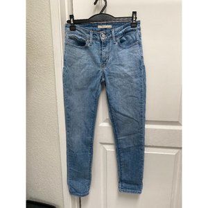Levi's 711 Skinny Ankle Jeans (Size 27/Light Wash)